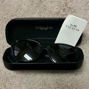 Coach, black sunglasses